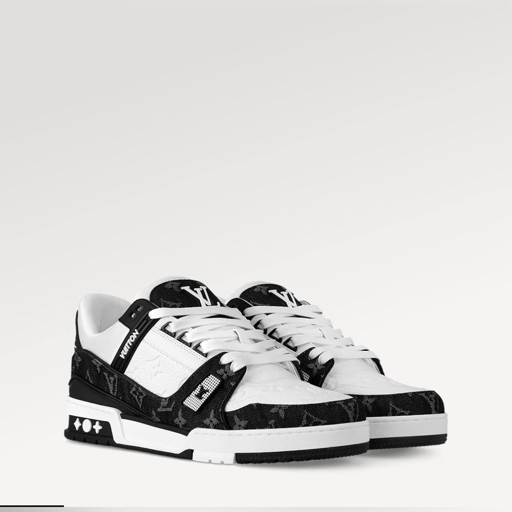 Louis Vuitton LV Trainer Sneaker - Picture 3 of 17